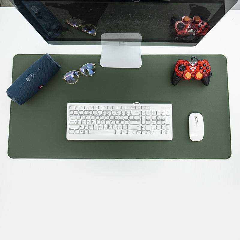 LINCOLN Desk Mat Olive 